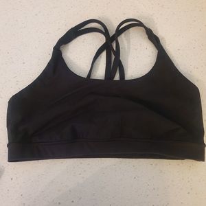 Size 10 Lululemon Black Energy Bras (2 Available)